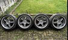 Set Of 4 Rays Engineering/Volk