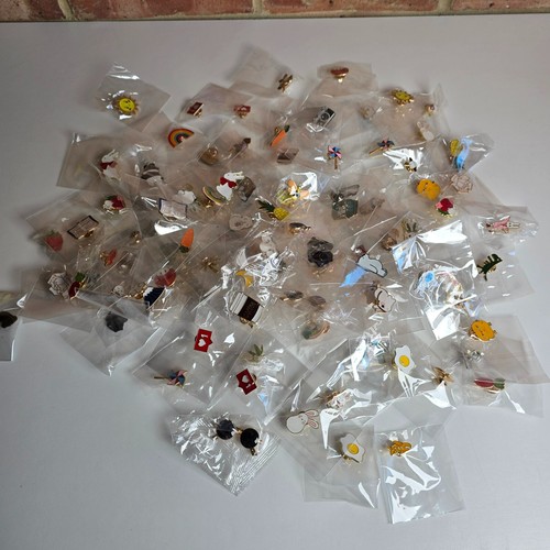 Cute enamel pin - pin, badges
