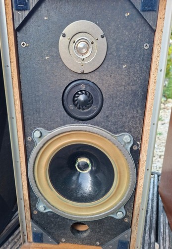 Bowers wilkins dm4 - wilkins,
