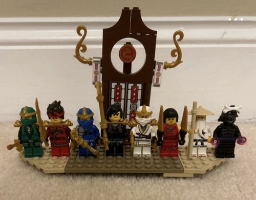 Lego ninjago minifigure lot - minifigure,