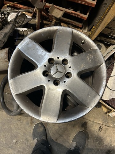 Mercedes vito alloy - 17”,