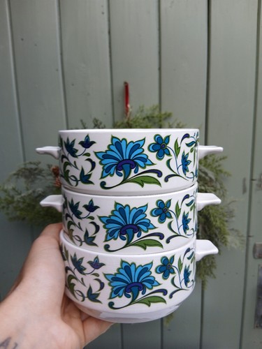 Vintage set ceramic bowls - set,