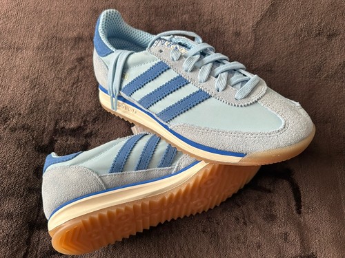 Brand new adidas sl72 rs - adidas,