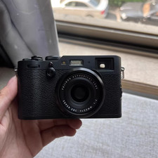 Fujifilm X100F Silver 24.3MP