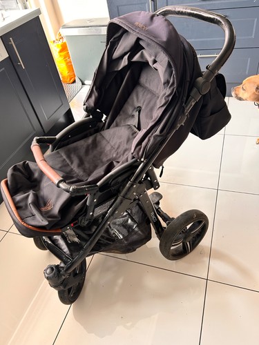 Venicci pram grey - in,