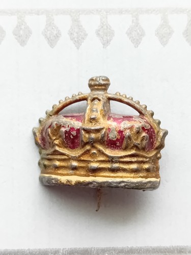 Vintage painted metal king - vintage, king's