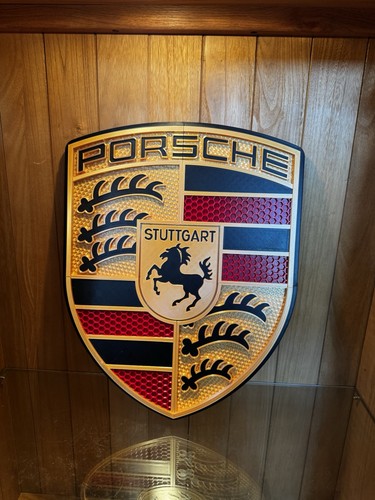 Porsche stuttgart crest - porsche,