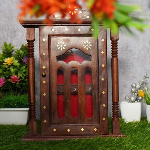 Solid wooden key - solid,