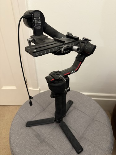 Dji gimbal stabilizer pro - dji, rs