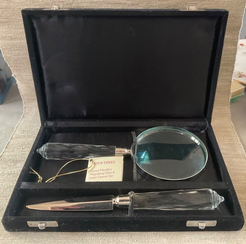 Past times magnifying glass - magnifying,