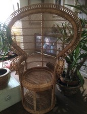 Vintage Emanuelle Cobra throne