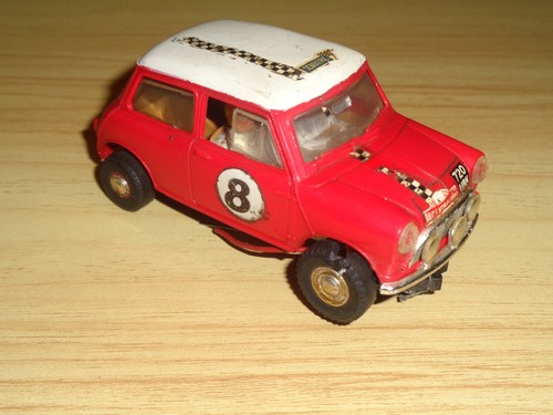 Vintage 1970s scalextric - scalextric, c7