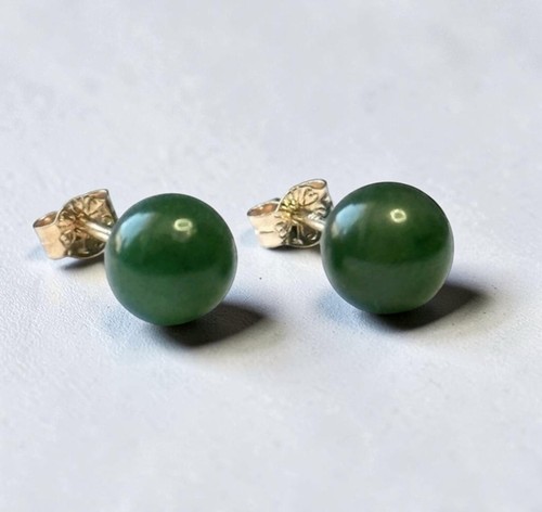 The silver brooch - the,