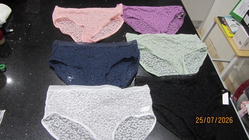 Job lot lace look - job, 6