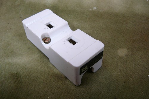 Wylex plug mcb base - ,