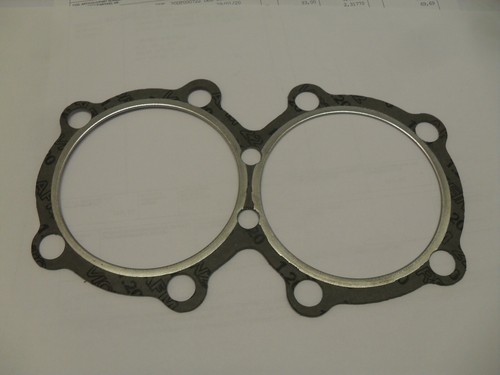 Triumph bonneville t140 head - triumph,