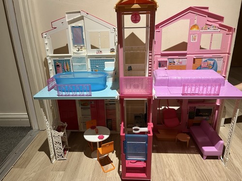 Barbie house - barbie,