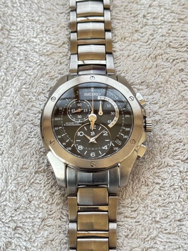Seiko kinetic chronograph with - chronograph,