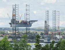 Photo 12x8 Dundee - Oil Rigs Tayport Two drilling rigs laid up at Dundee D c2017