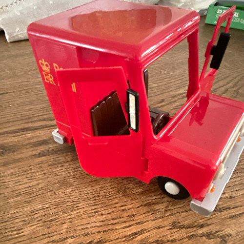 Postman pat little red - pat’s,