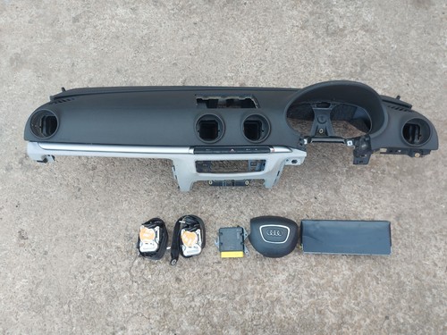 Audi door hatch - audi,