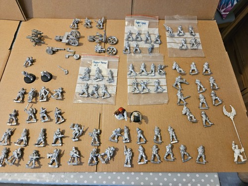 Huge army rogue trader - army,
