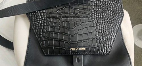 Pied terre shoulder bag - terre,