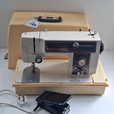 Toyota 555 Semi Industrial Zigzag Sewing Machine with Accessories and Case
