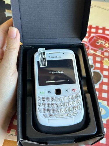 Blackberry curve 8520 unlocked - blackberry,