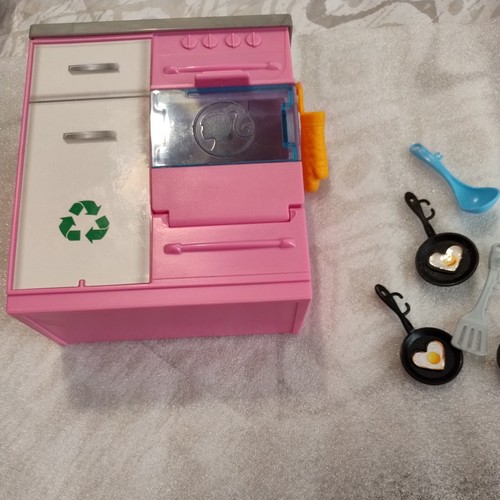 Barbie dream house - house,, cooker