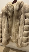 Fox Fur Coat In Excellent Condition Size S/M