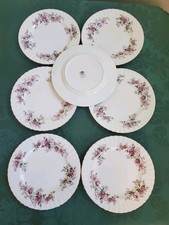 Royal Albert Lavender Rose Set
