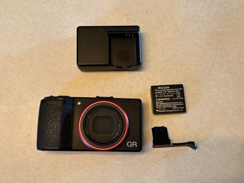 Ricoh 2mp aps c digital - gr, 16.2mp