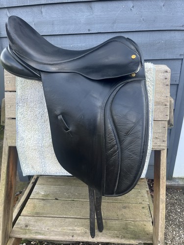 Black country eloquence - black,