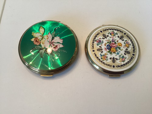 Vintage stratton powder - vintage,