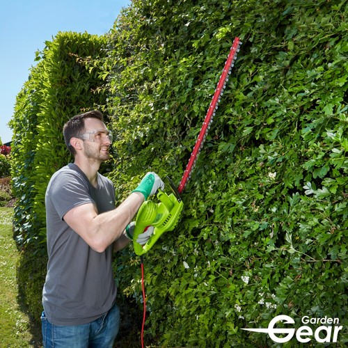 Garden gear hedge - garden,