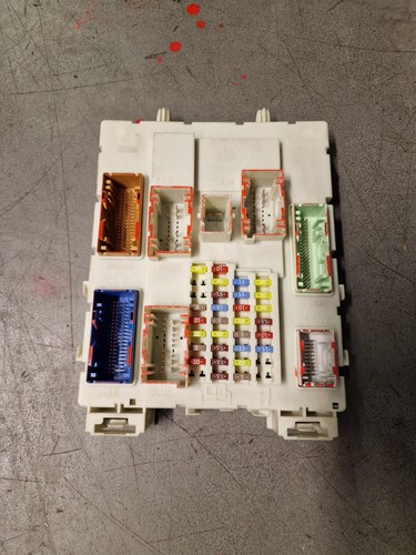 Ford focus fuse - box, module