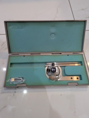 Mitutoyo universal bevel - mitutoyo,