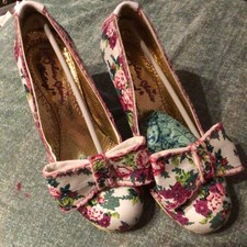 Vintage STYLE Boxed Irregular