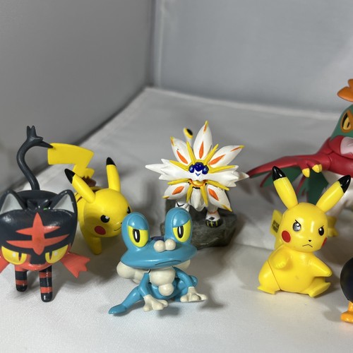 Pokémon figures bundle - pokémon,