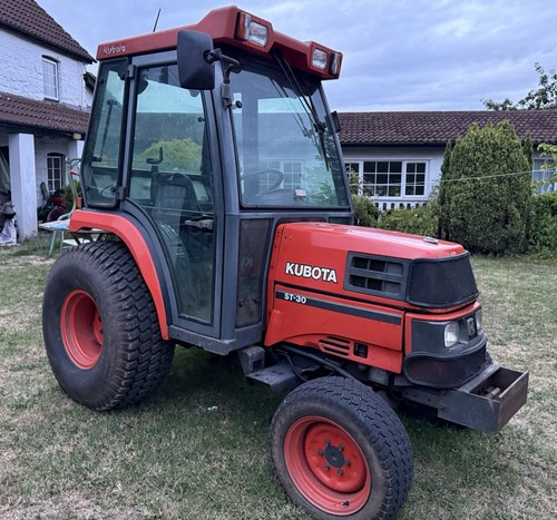 Kubota st30 4wd compact - kubota,