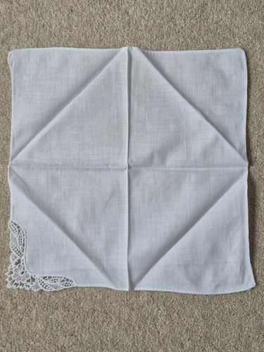 Vintage white ladies hankie - white,