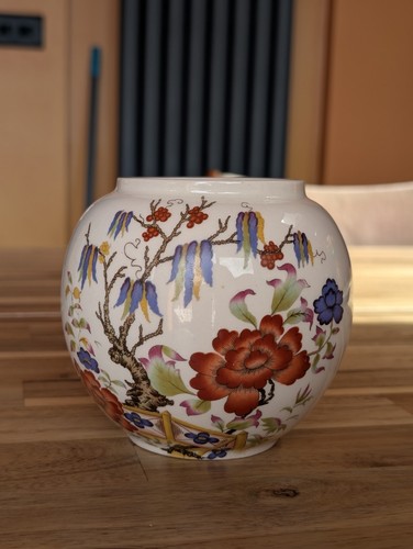 Rare vintage sadler - rare,