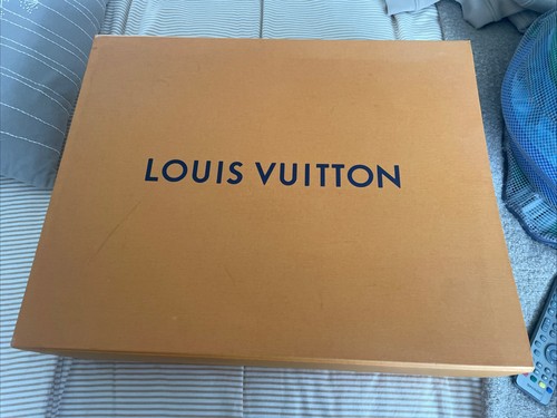Louis vuitton empty box with - empty,