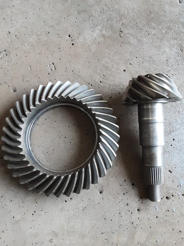Ford rear axle inch cwp - rear,