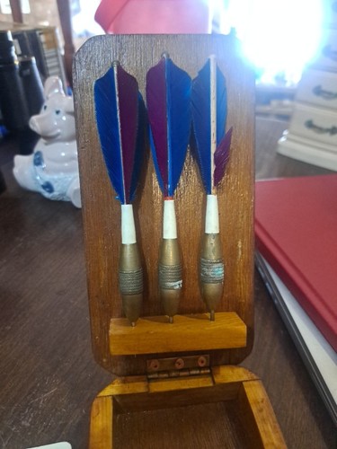 Vintage darts set - darts, wood
