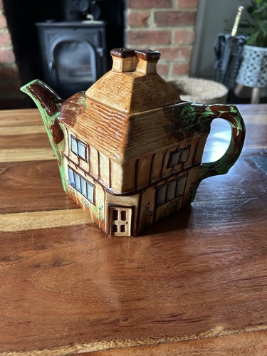 Vintage teapot the cottage - vintage,