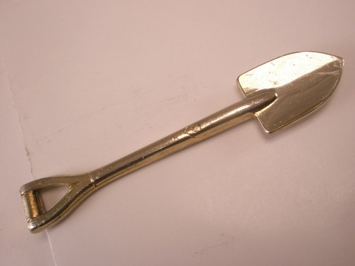 Handle spade round point - spade,