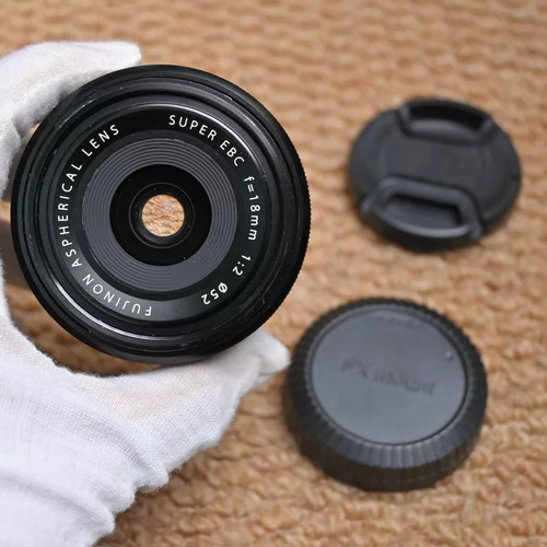 Fujifilm fujinon xf18mm - fujifilm, f2