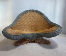 Vintage 1970s Wicker Yoga/Meditation Chair–Sculptural Curved Design–Mint Conditi